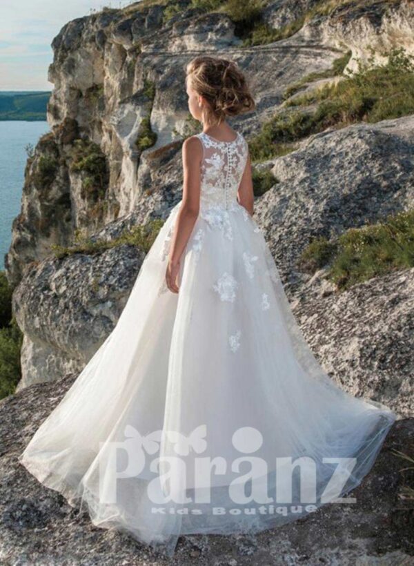 white gown for girls