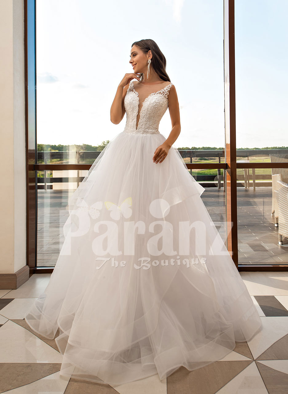 flared skirt wedding dress