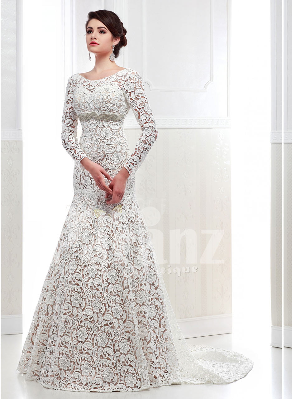 mermaid style dress with sleeves