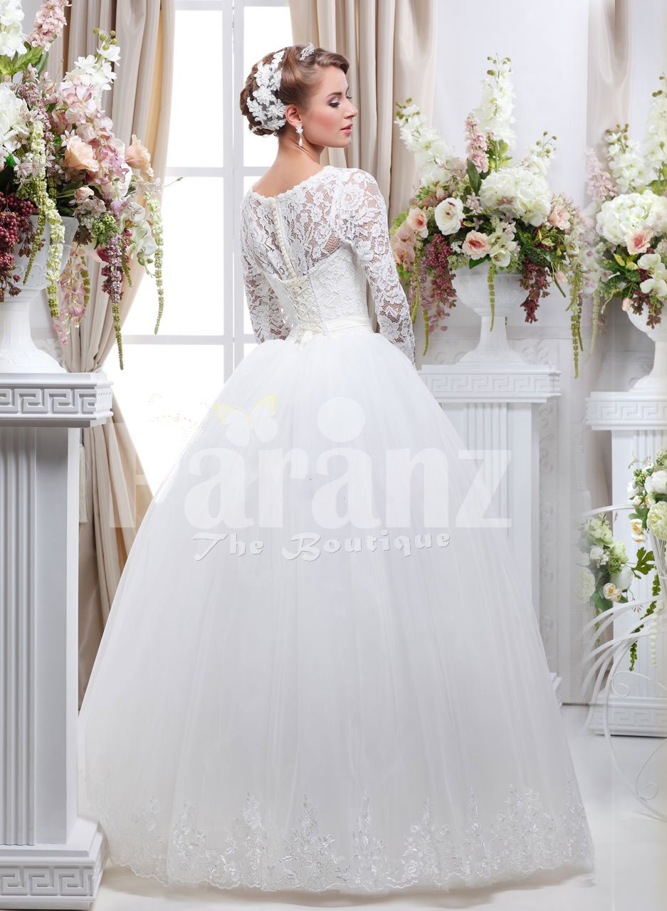 flared skirt wedding dress